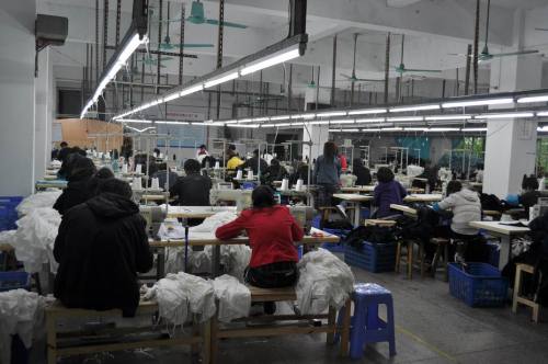 東莞嘉美制衣廠 深耕服裝制造，賦能零售新動力